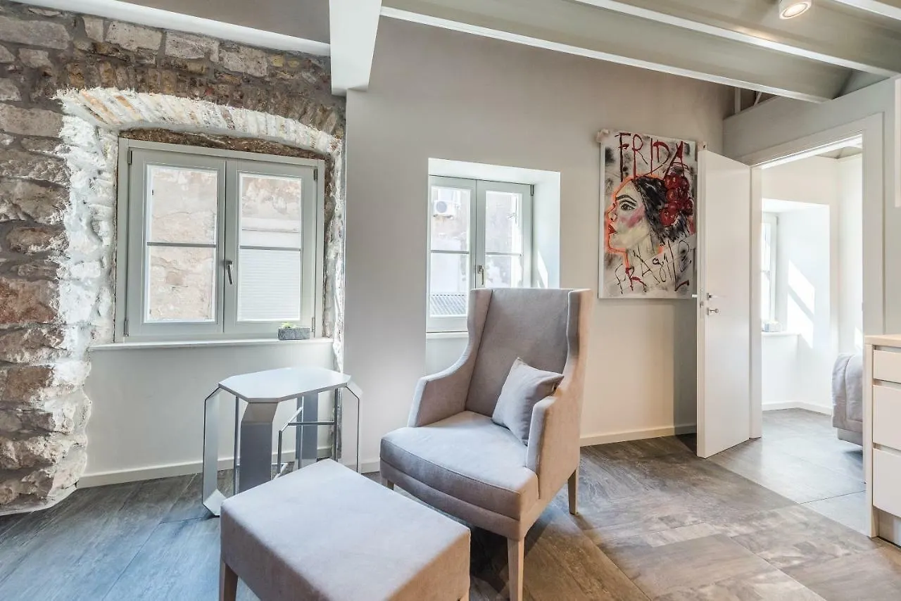 Apartman Alma Lofts
