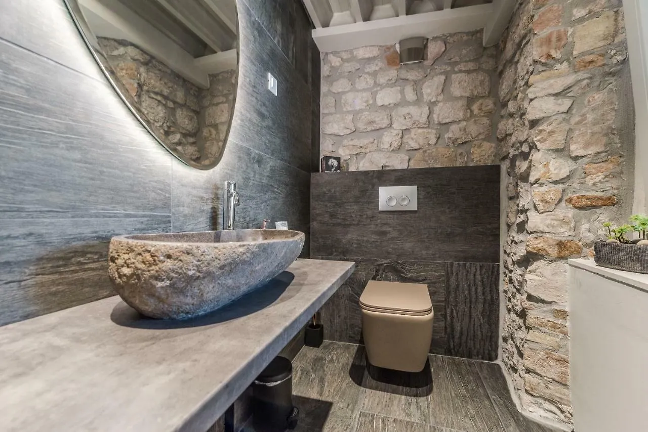 Alma Lofts 0*, Zadar